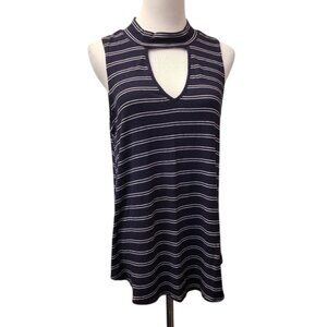 Chenault navy V-neck sleeveless tank top women's size Large (T8)